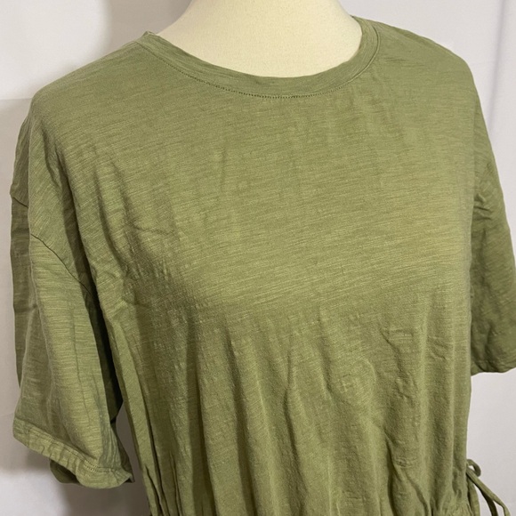 Old Navy Cinched Waist Short Sleeve T-Shirt Dress - Picture 6 of 12